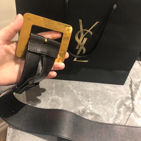 Yves Saint Laurent Women\'s Black and Gold Belt